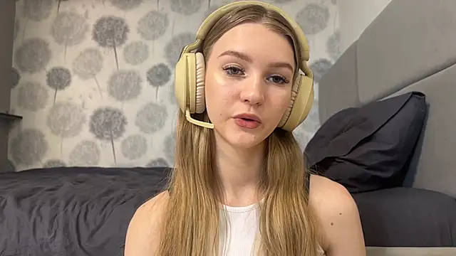 MelissaEvenns online show from April 5, 8:10 am