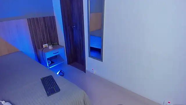 goddess curvyy online show from April 13, 11:47 am