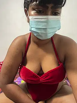 honeyi babe online show from August 3, 4:57 pm