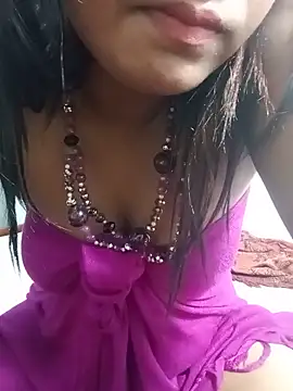 Snapshot of honeyi_babe chatting on May 30, 7:58 am honeyi babe online show from May 30, 7:58 am