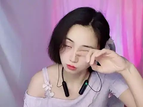 Puresnow online show from April 2, 1:07 pm