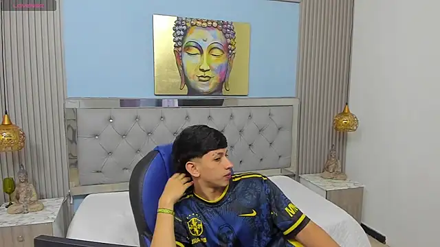 AdrianFranko online show from March 28, 1:34 pm