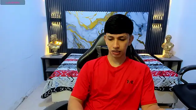 Snapshot of AdrianFranko chatting on June 20, 1:38 pm AdrianFranko online show from June 20, 1:38 pm