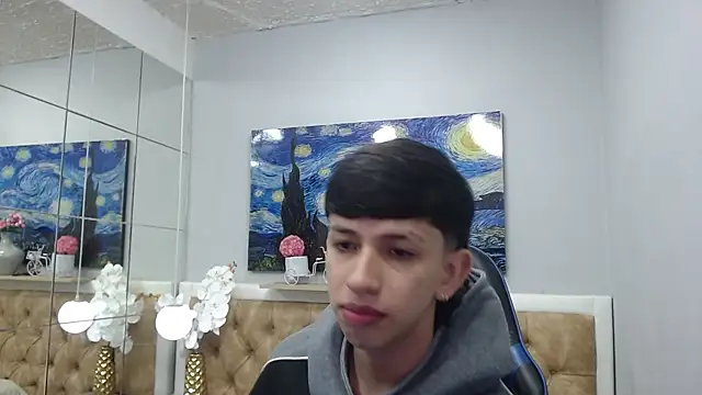 Snapshot of AdrianFranko chatting on July 11, 12:38 pm AdrianFranko online show from July 11, 12:38 pm