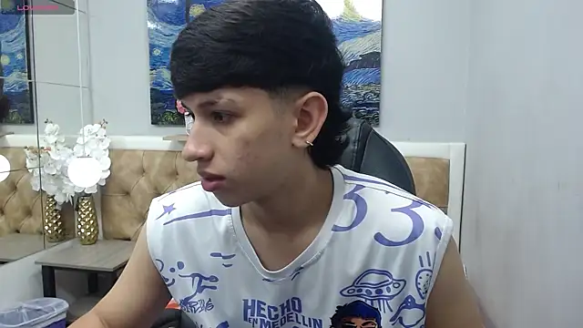 AdrianFranko online show from May 21, 12:57 pm