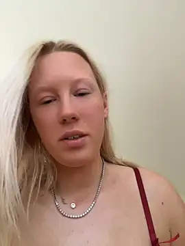 LeniMaria online show from May 4, 5:16 pm