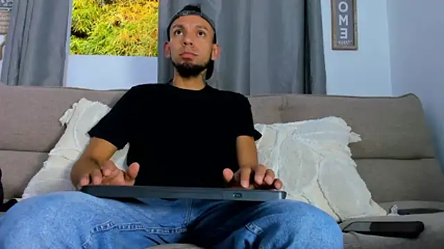 Steban silv online show from May 24, 11:21 am