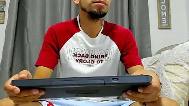 Steban silv online show from May 17, 11:54 am