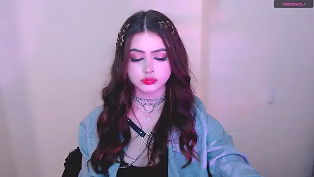  LunnaBelle  online show from March 27, 3:15 am