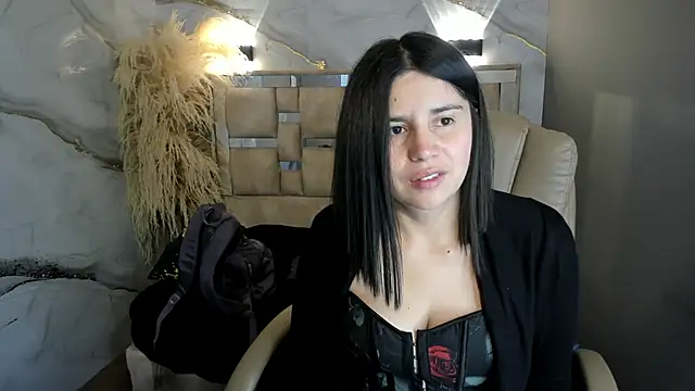 Cata black online show from May 24, 11:54 am