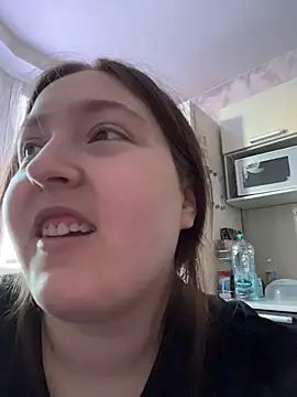 charmingggirl online show from March 21, 7:31 am