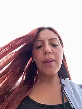 Snapshot of Queen_Scatlett chatting on May 25, 12:15 pm Queen Scatlett online show from May 25, 12:15 pm