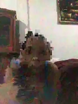 QueenVixenn online show from March 26, 4:44 am