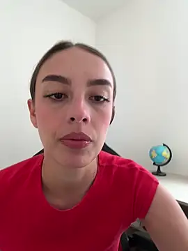 Lauren Storm online show from April 9, 3:07 pm
