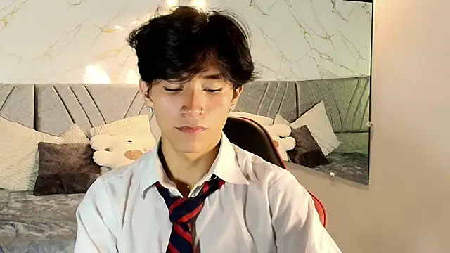 cococumps online show from April 13, 11:14 am