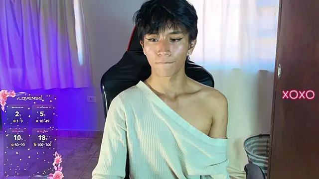 cococumps online show from June 11, 3:31 pm