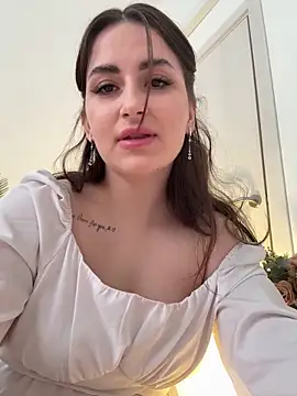 Alana Loveee online show from April 1, 1:52 pm