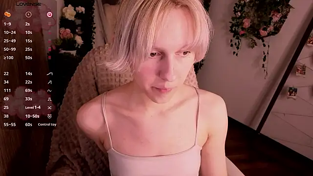 holyedward online show from March 18, 2:08 pm