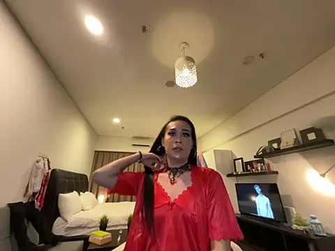 Ur topQeents online show from April 23, 6:42 pm