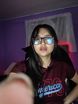 1 Scarllet  online show from March 19, 1:55 pm