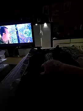 OssiBigCum online show from March 17, 6:55 pm