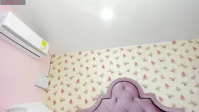 crystal watson0 online show from July 22, 1:13 pm