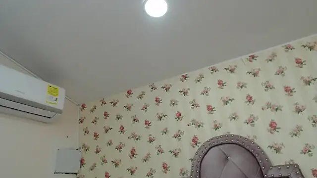 crystal watson0 online show from April 8, 1:12 pm