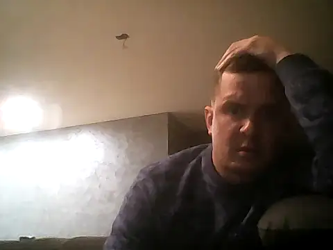Snapshot of nezinau34 chatting on March 26, 5:22 pm nezinau34 online show from March 26, 5:22 pm