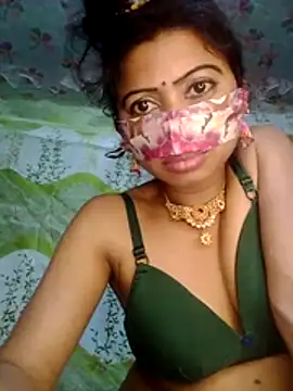 sexymoon2233 online show from March 18, 3:46 pm