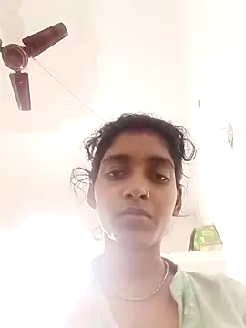 Snapshot of Vaishnavii chatting on March 21, 9:19 pm Vaishnavii online show from March 21, 9:19 pm