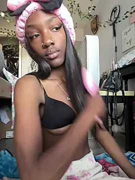 Snapshot of rosesgard3n chatting on March 22, 4:30 pm rosesgard3n online show from March 22, 4:30 pm