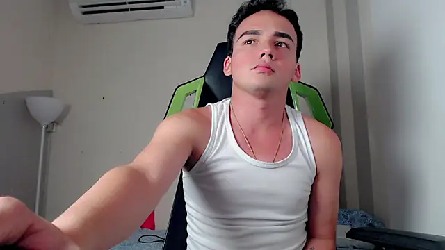 Mathias twinkk online show from April 1, 12:46 am