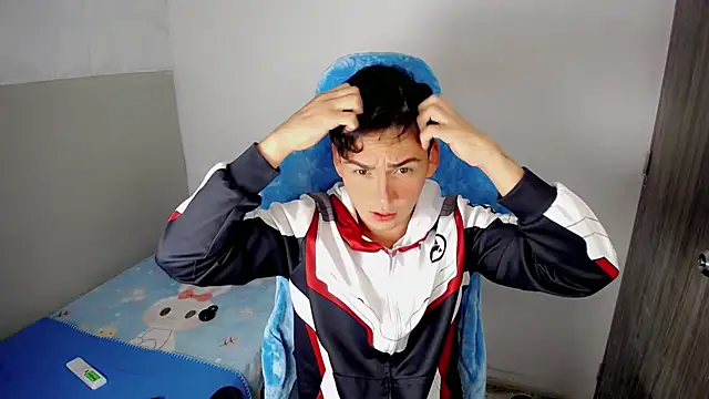Mathias twinkk online show from March 27, 8:54 pm