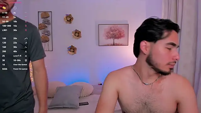 ReubenandScott online show from May 5, 8:12 pm