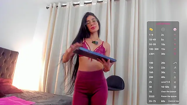 giana gill online show from March 24, 4:51 pm
