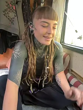 HornyHippy1 online show from April 30, 12:01 pm