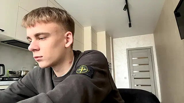 SoloFury online show from April 2, 8:43 am
