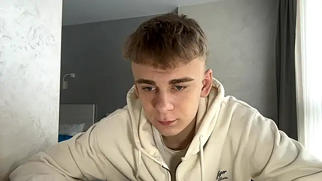 SoloFury online show from April 1, 8:37 am