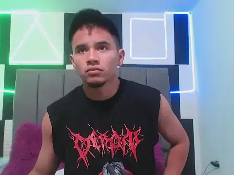 adonis latin 19 online show from April 18, 3:20 am