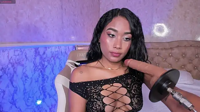 Horny Brunette  online show from April 14, 3:00 am