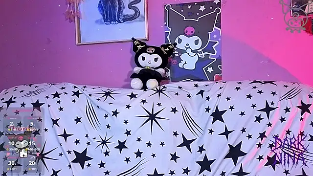 dark nina   online show from May 15, 2:42 am