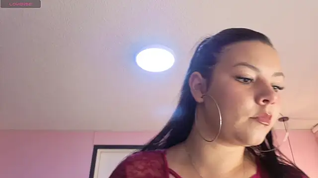 Milly 1 x online show from April 20, 5:47 pm