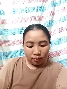 Huemy098 online show from April 14, 5:12 am