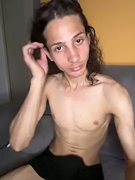 FelipeLipe18 online show from March 18, 2:04 am