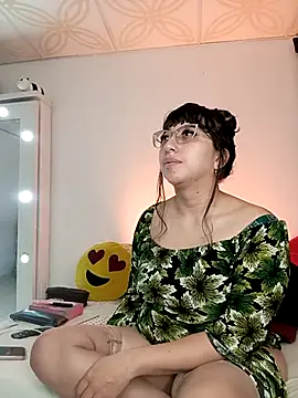 Piafisher 2 online show from April 24, 1:18 am