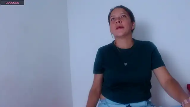 ambar69noir online show from July 6, 10:01 pm