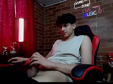 Kurtt   online show from March 24, 8:53 pm