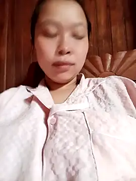 Panda cutee online show from May 4, 11:29 pm