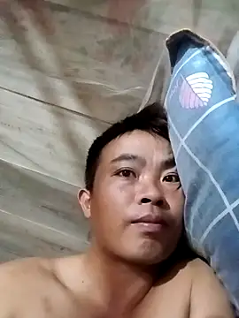 boy-pho- online show from May 14, 1:46 am