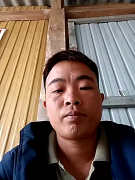 boy-pho- online show from March 20, 12:44 am